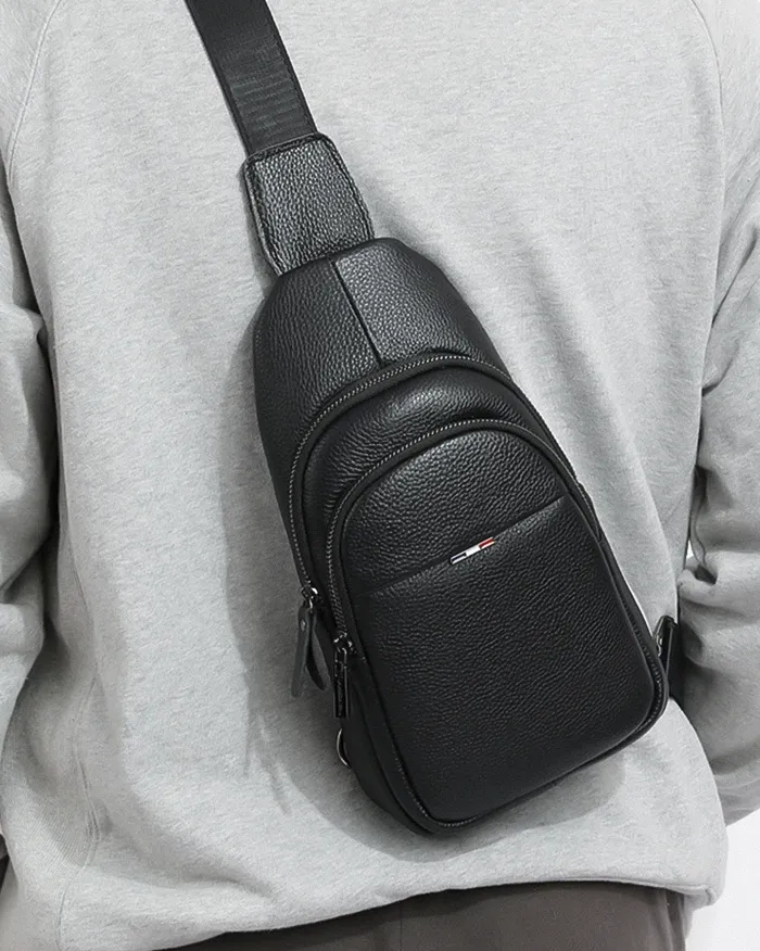 Black leather crossbody bag "Zuru" - Image 10