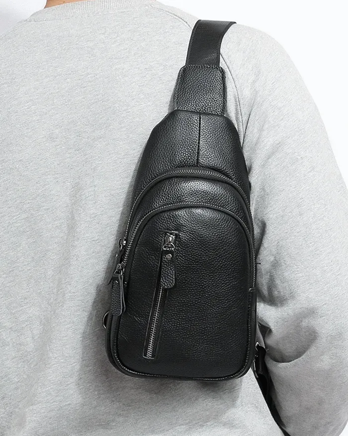 Black leather crossbody bag "Zuru" - Image 7