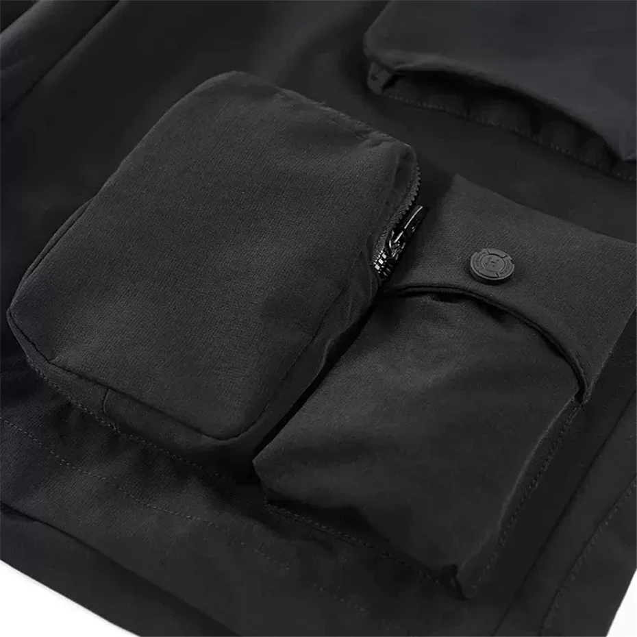 Black nylon cargo shorts "Togane" - Image 5