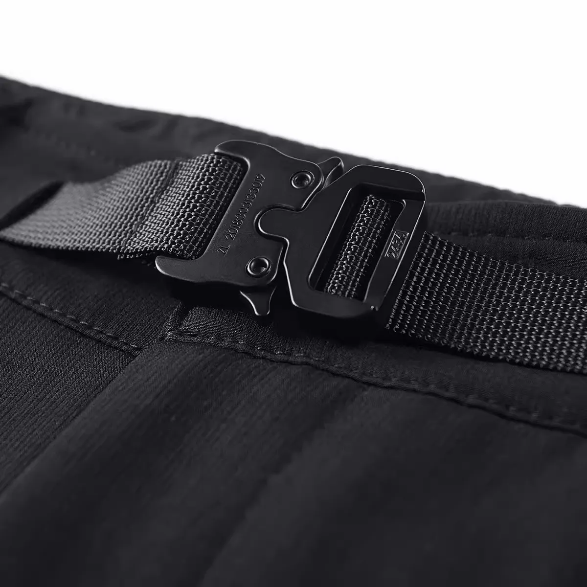 Black techwear shorts "Mizuka" - Image 4