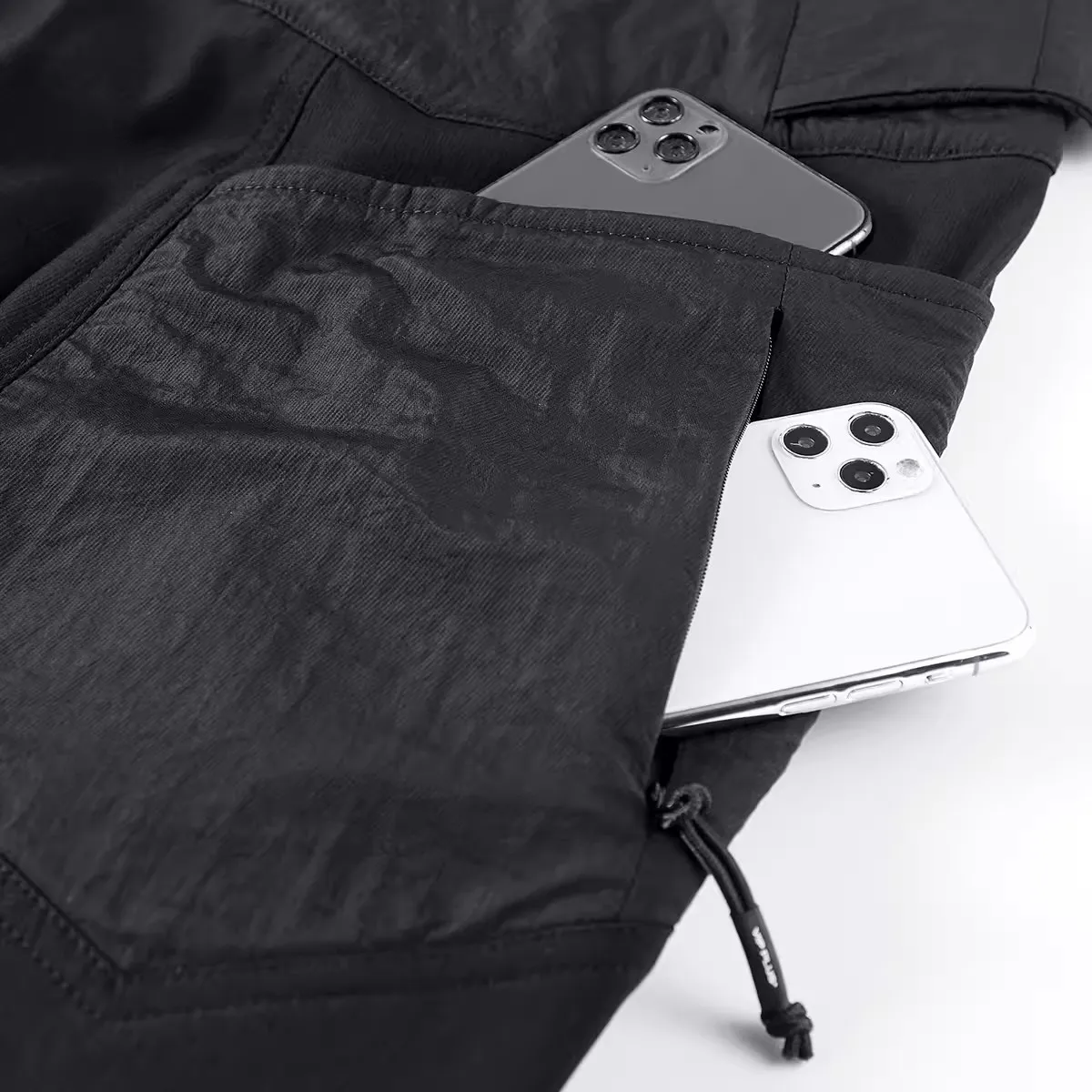 Black techwear shorts "Mizuka" - Image 5