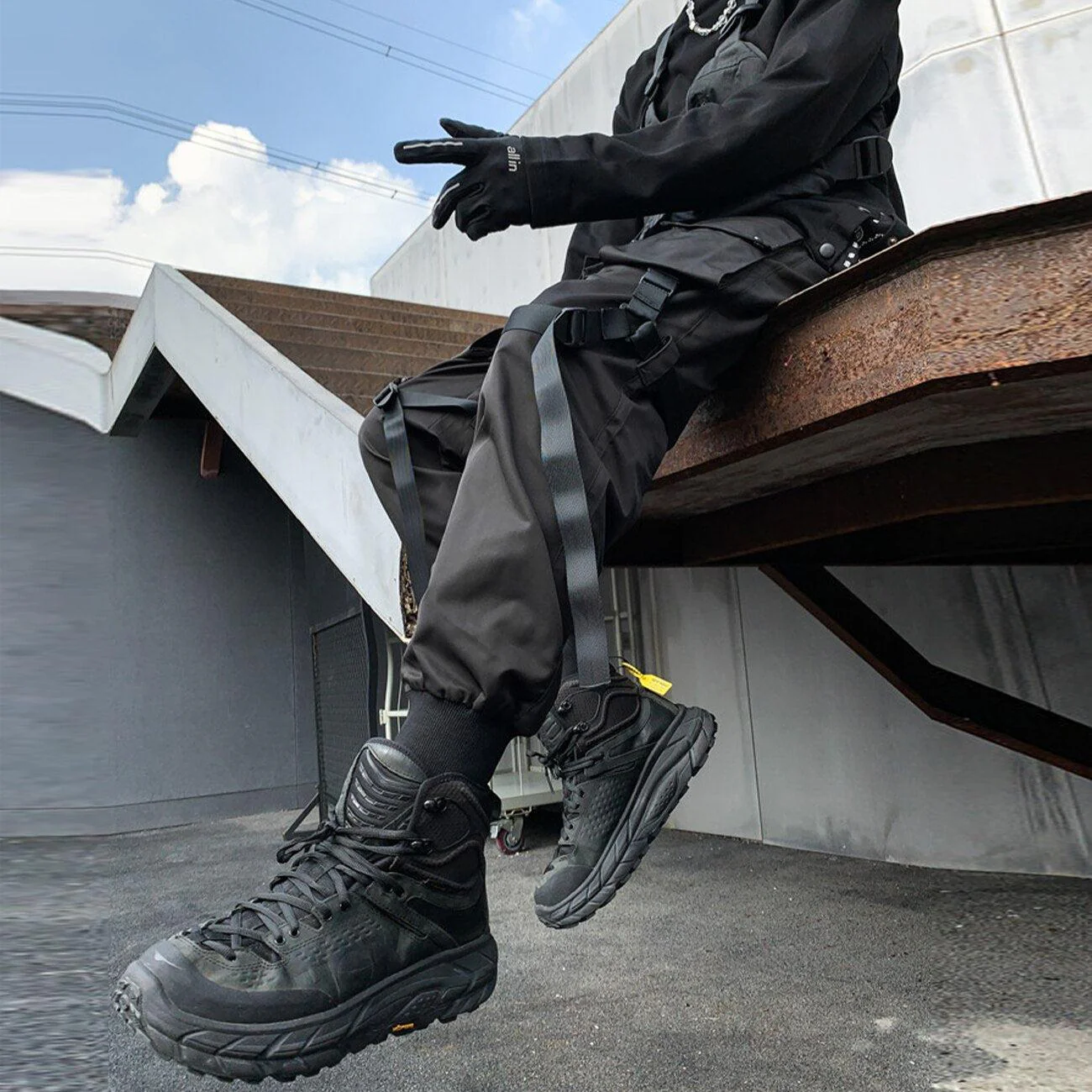 Cargo pants with straps "Nanao" - Image 4