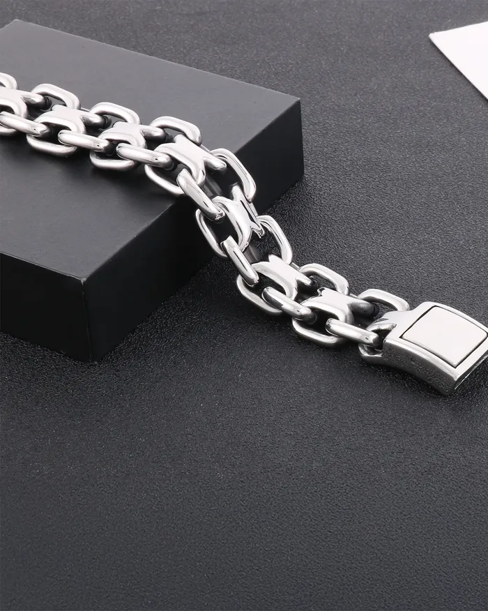 Chunky Chain Bracelet "Nova" - Image 10