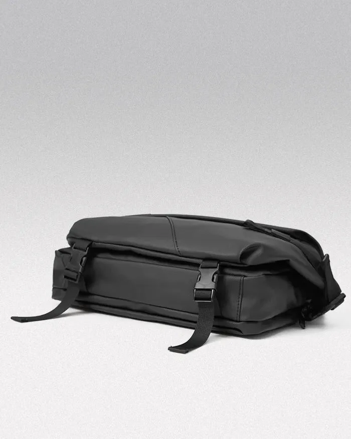 Crossbody bag streetwear "Iga" - Image 3