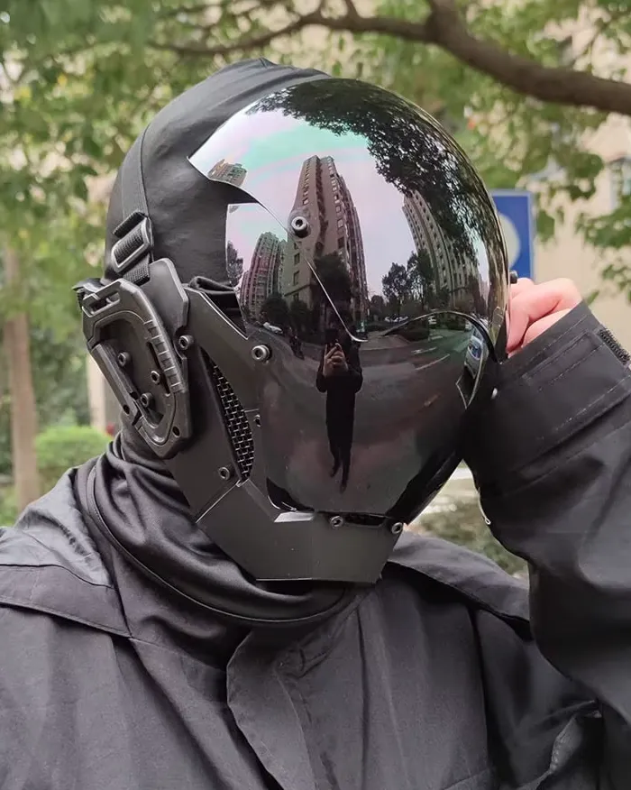 Cyberpunk Helmet "Fukui" - Image 6