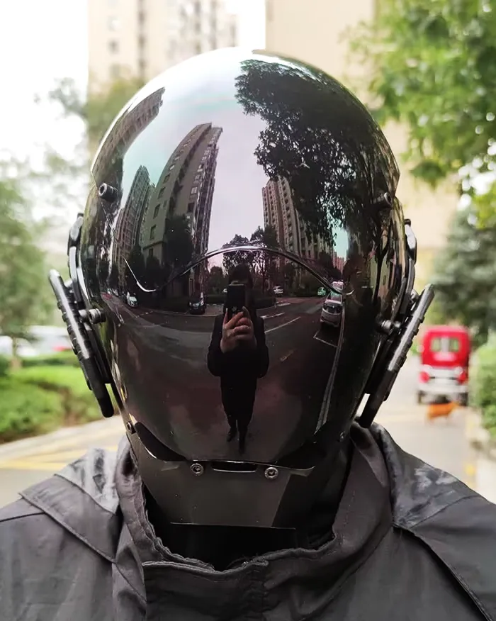 Cyberpunk Helmet "Fukui" - Image 7