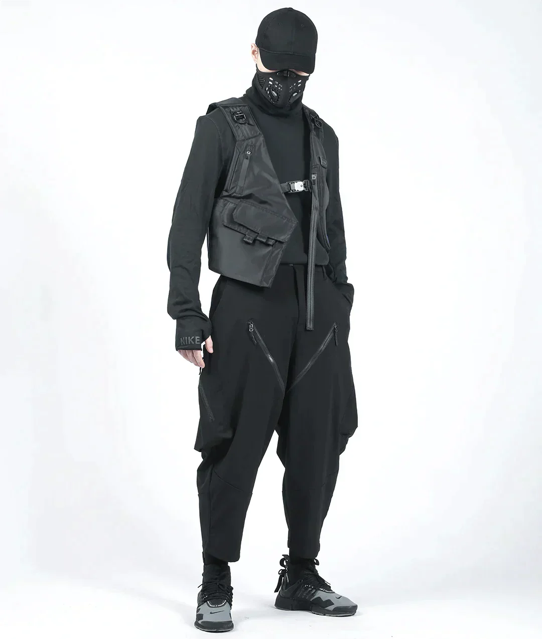 "Koma" Techwear cargo pants - Image 8