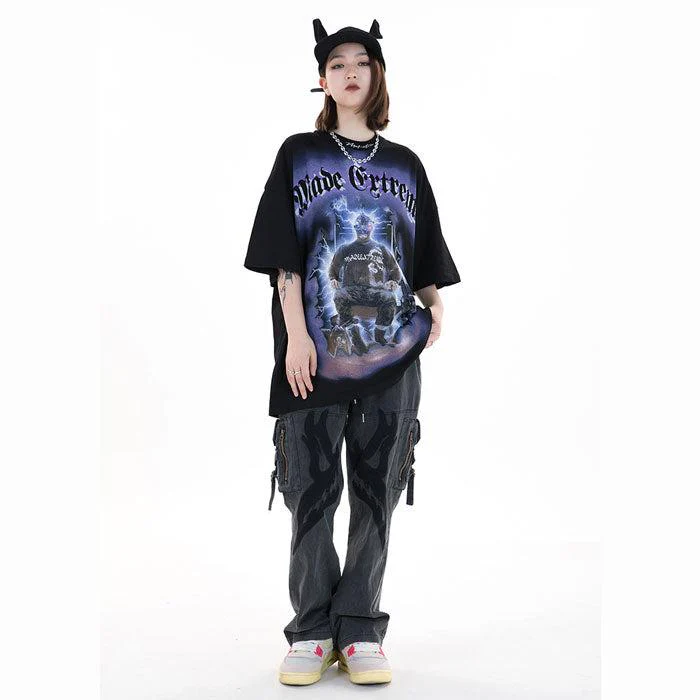 "Kuro" Oversized T-Shirt - Image 13