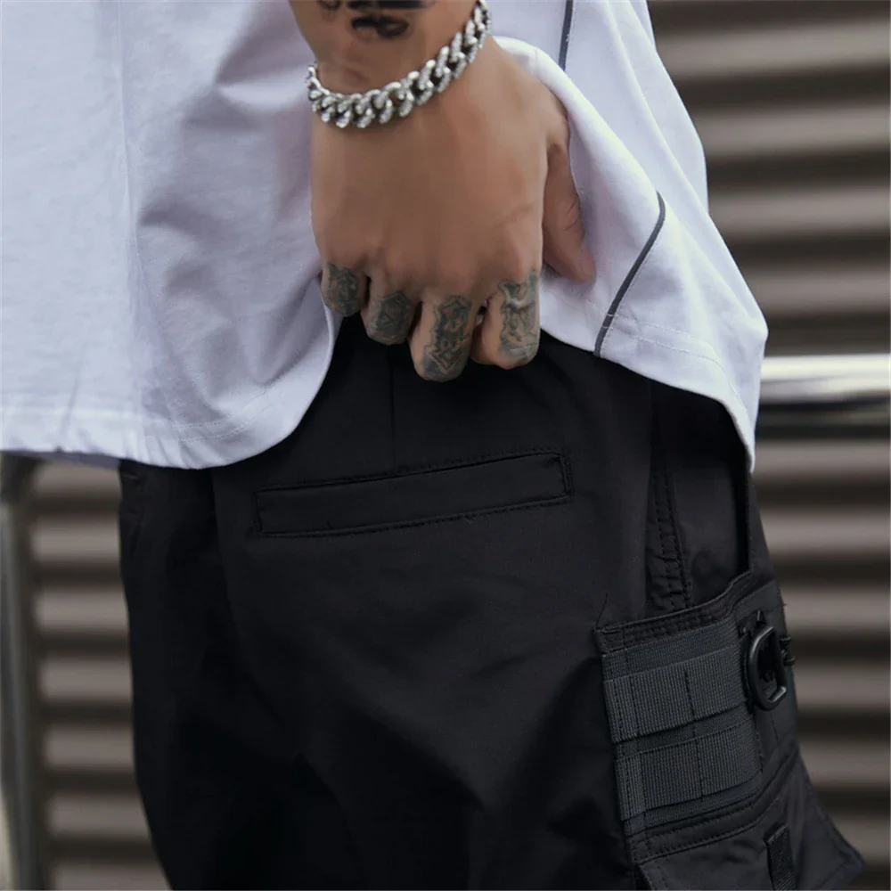 Mens black cargo shorts "Misawa" - Image 5
