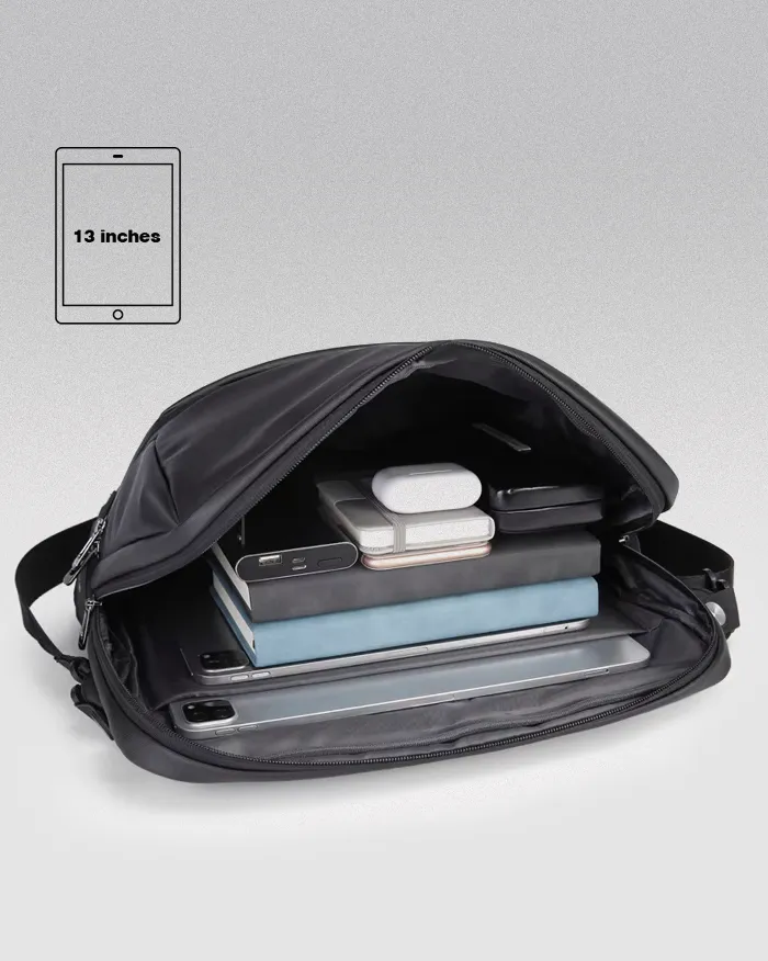 Men's black messenger bag "Sushima" - Image 3