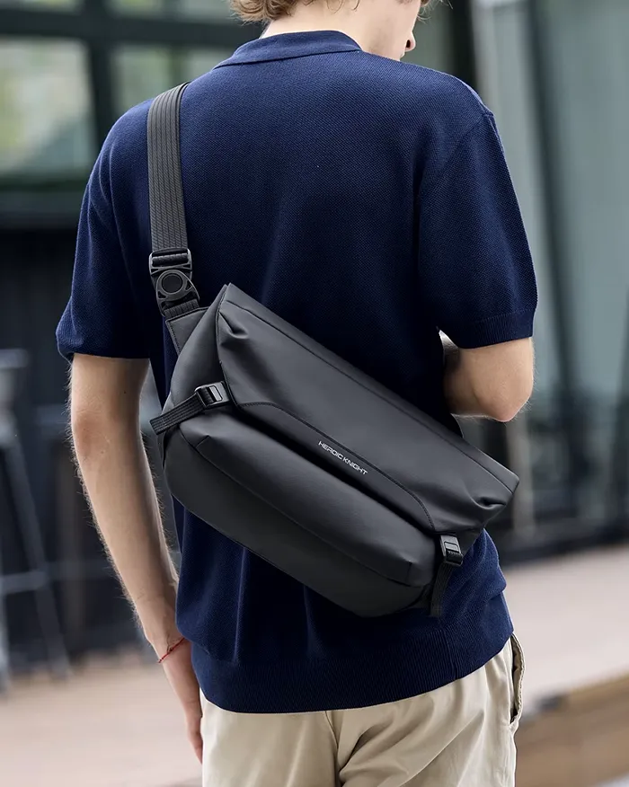 Messenger bag men black "Sukaichi" - Image 5
