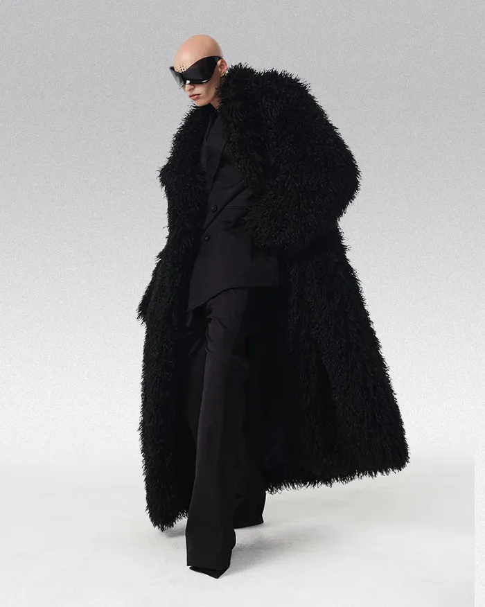 Oversized Shaggy Coat "Lozelo" - Image 4