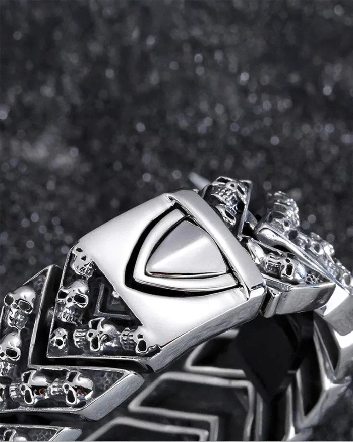 Skull Chain Bracelet "Grimm" - Image 3