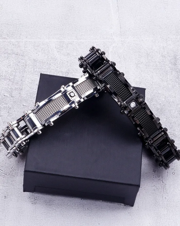 Stainless steel bike chain bracelet "Flux" - Image 8