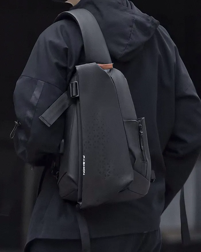 Streetwear cross body bag "Kumano" - Image 4