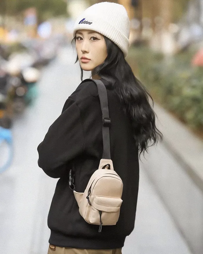 Streetwear sling bag "Poro" - Image 9