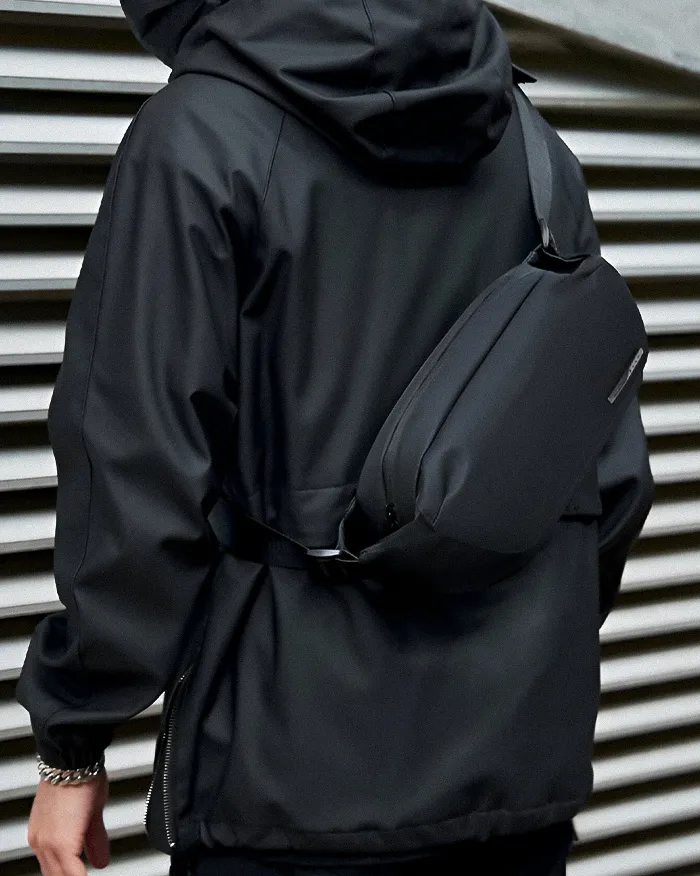 Waterproof crossbody bag "Susaka" - Image 7