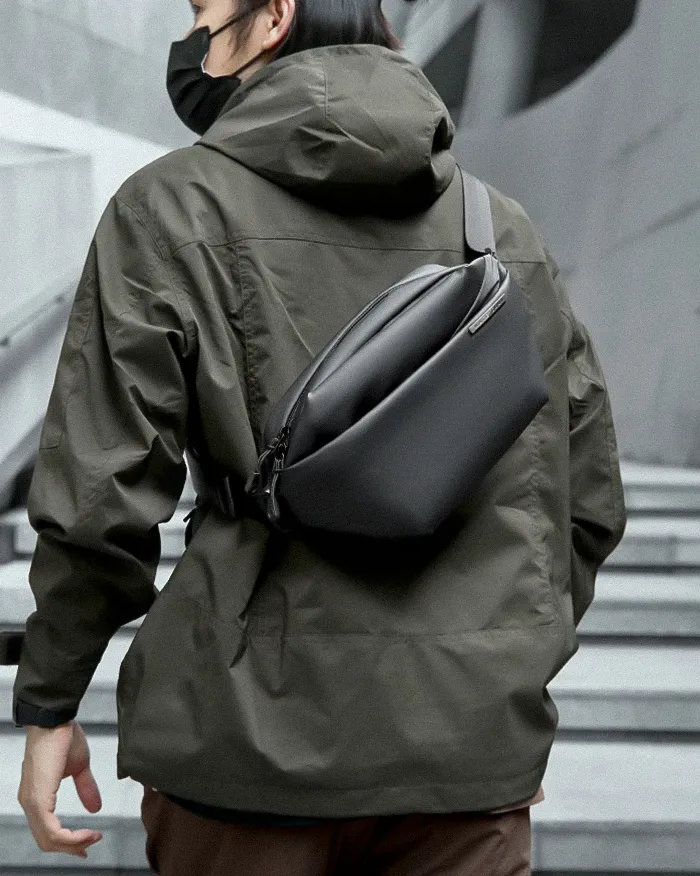 Waterproof men's fanny pack "Namata" - Image 3