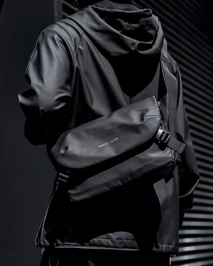 Waterproof messenger bag "Shiroishi" - Image 4