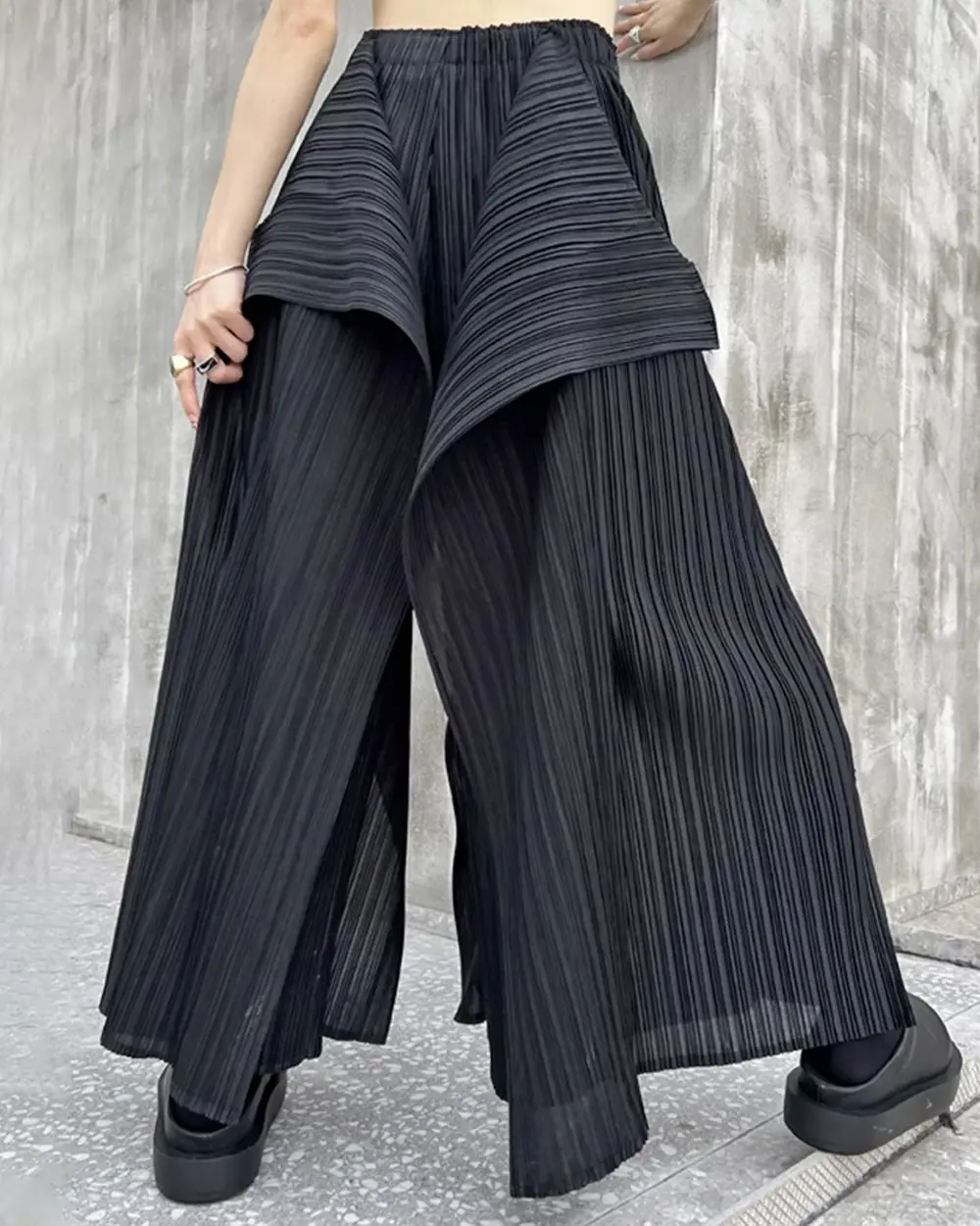 Wide leg trousers for women "Fukuya" - Image 3