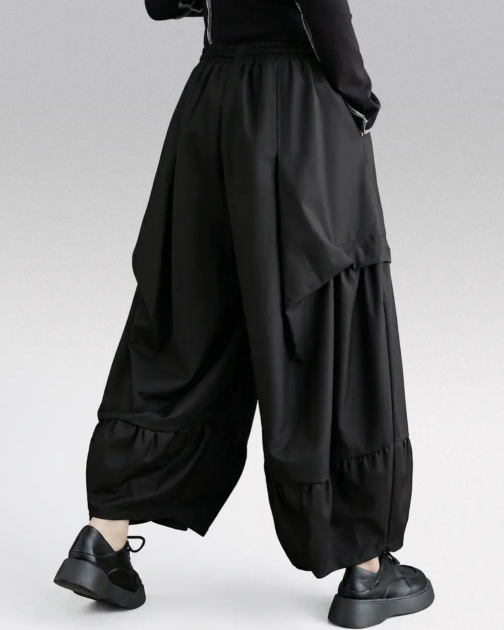 Wide legs pants for women "Fukuchi" - Image 3